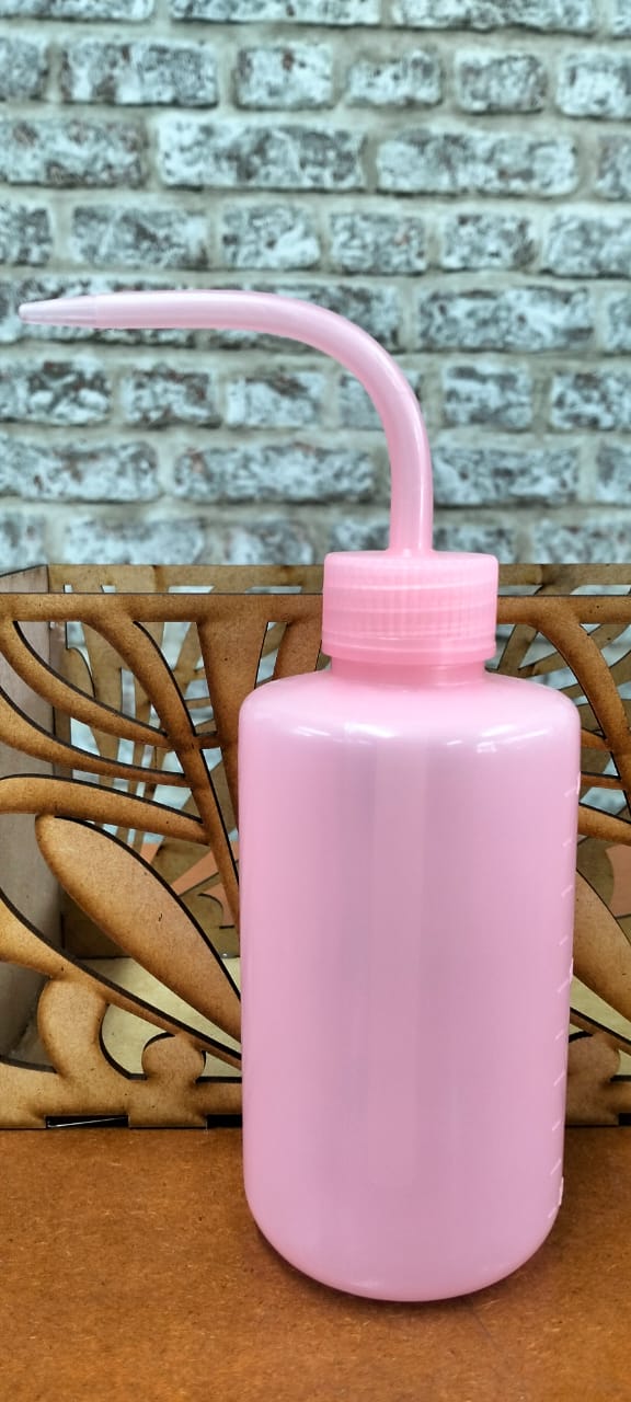 Lash rinse bottle