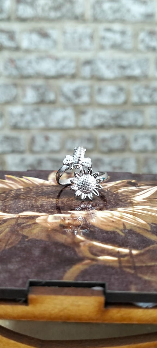 Sunflower ring