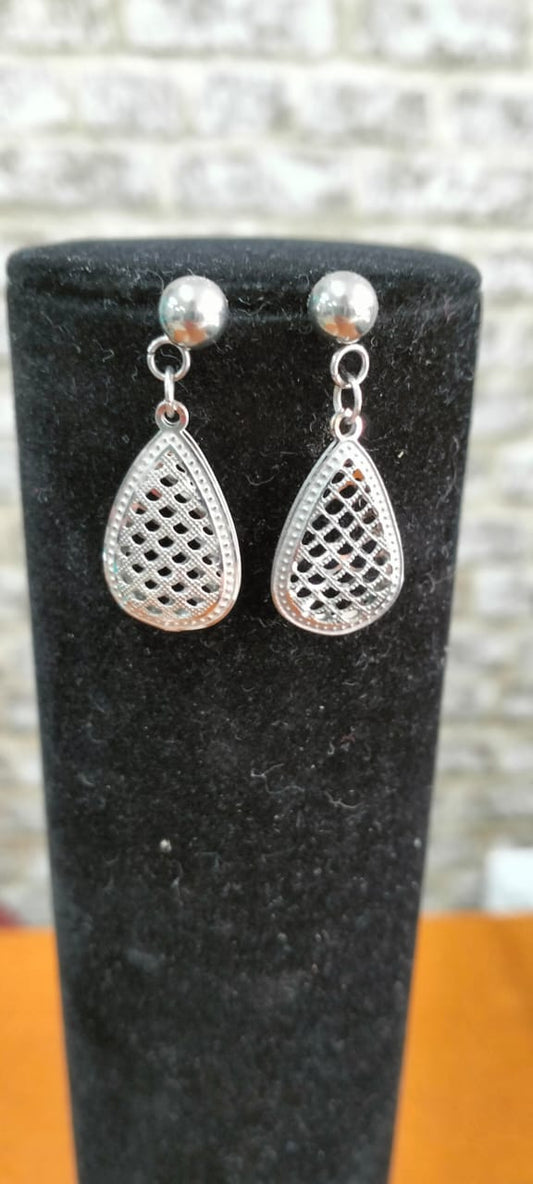 Teardrop earrings stainless steel