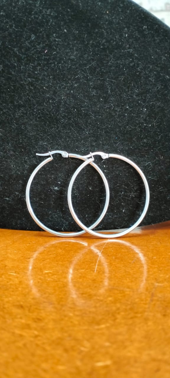 Hoop Clip in earings 44x2mm