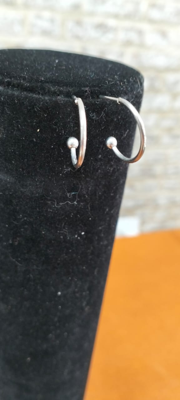 Ball point hoop earrings stainless steel