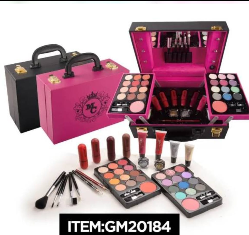 GM20184 Makeup Kit