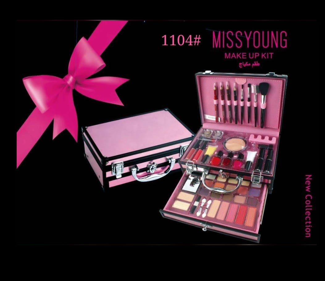 MC1104 Makeup Kit